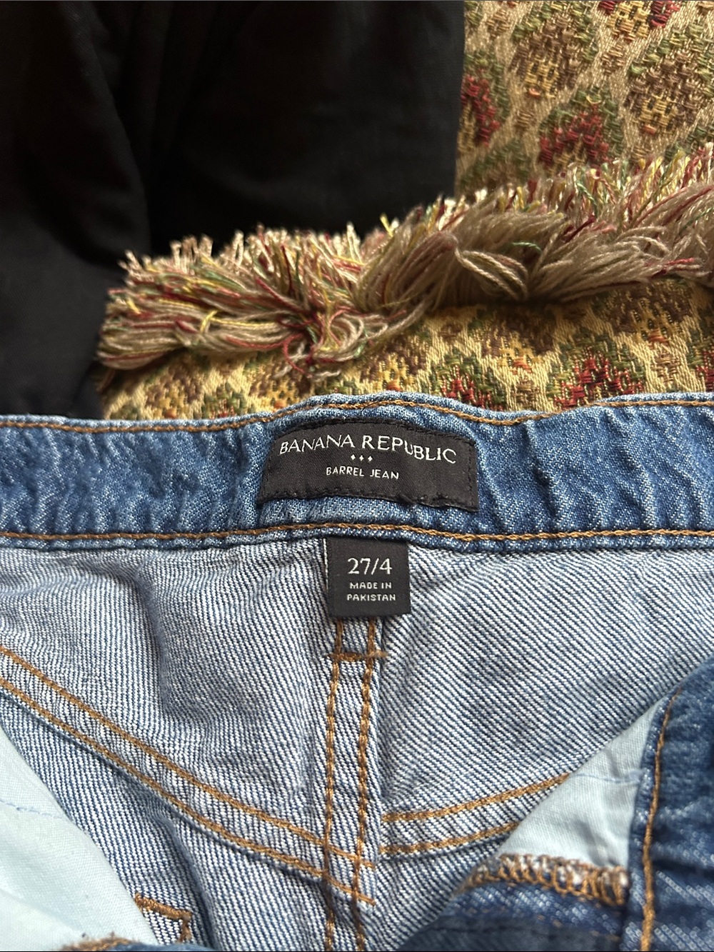 So cute barrel Jean